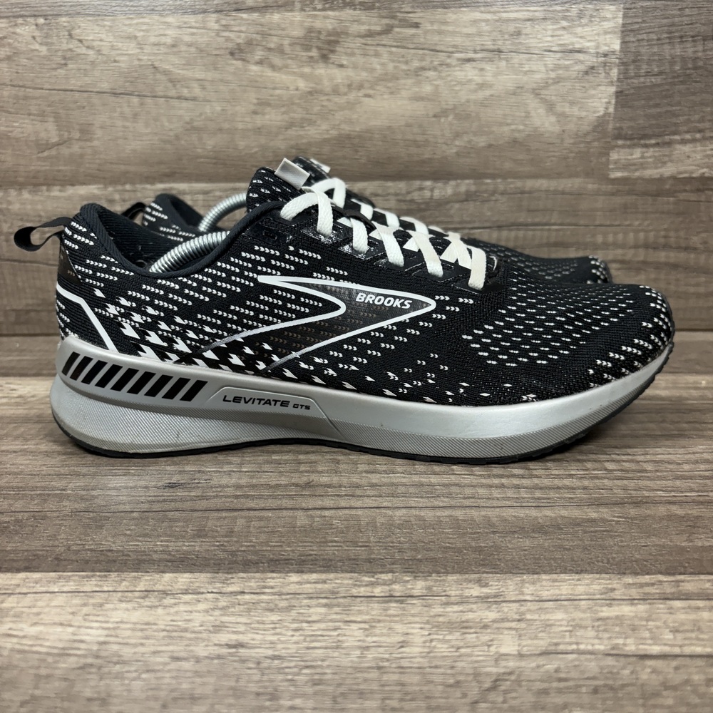 Brooks Levitate GTS 5 Black White Womens US Size 10 1203581B090 Running Shoes
